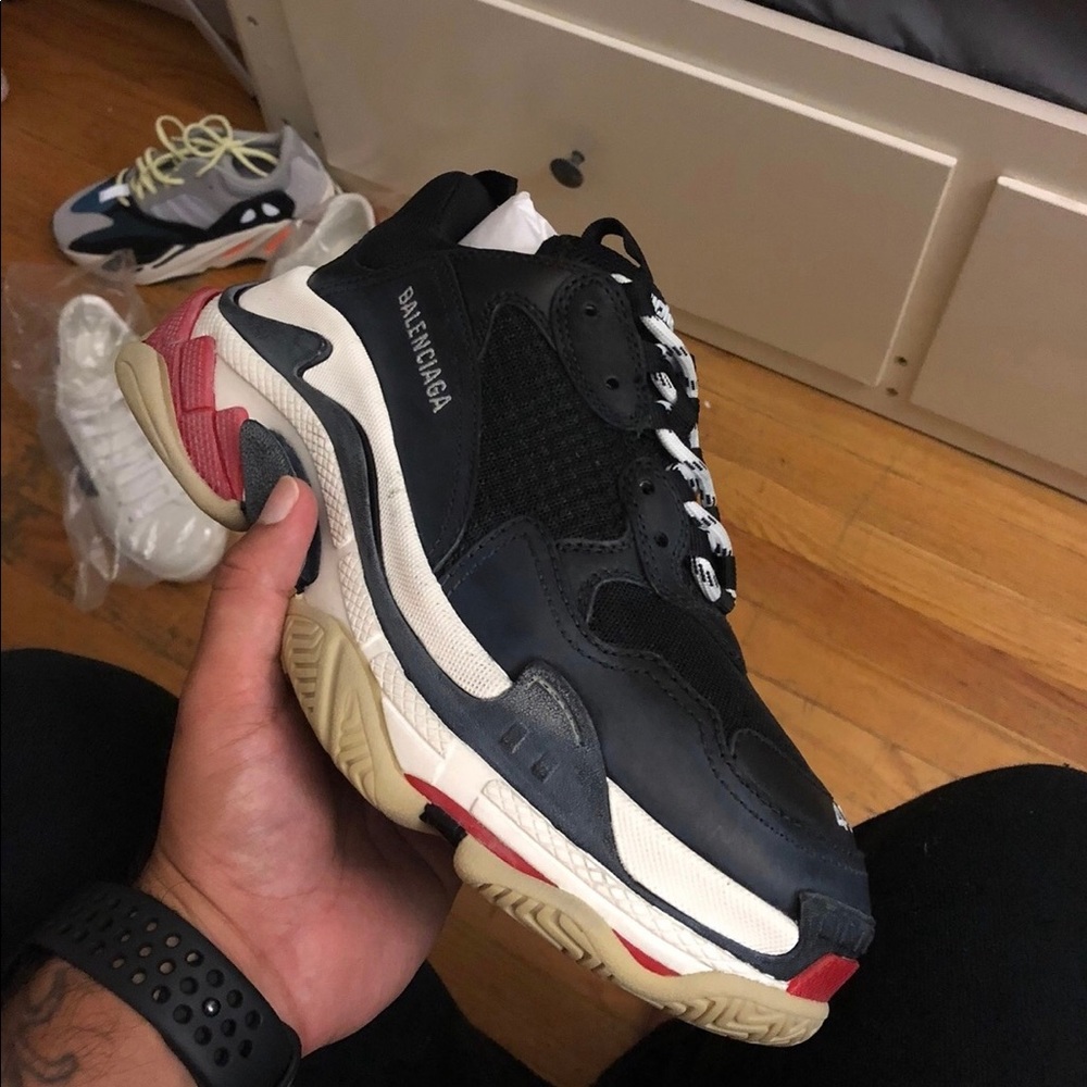 Balenciaga triple s sz 41